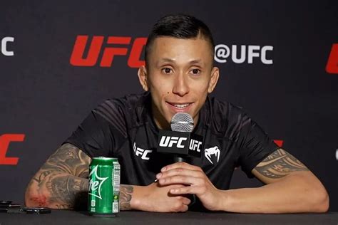 molina leaked video|UFC Fighter Reveals He’s Bisexual After Private。